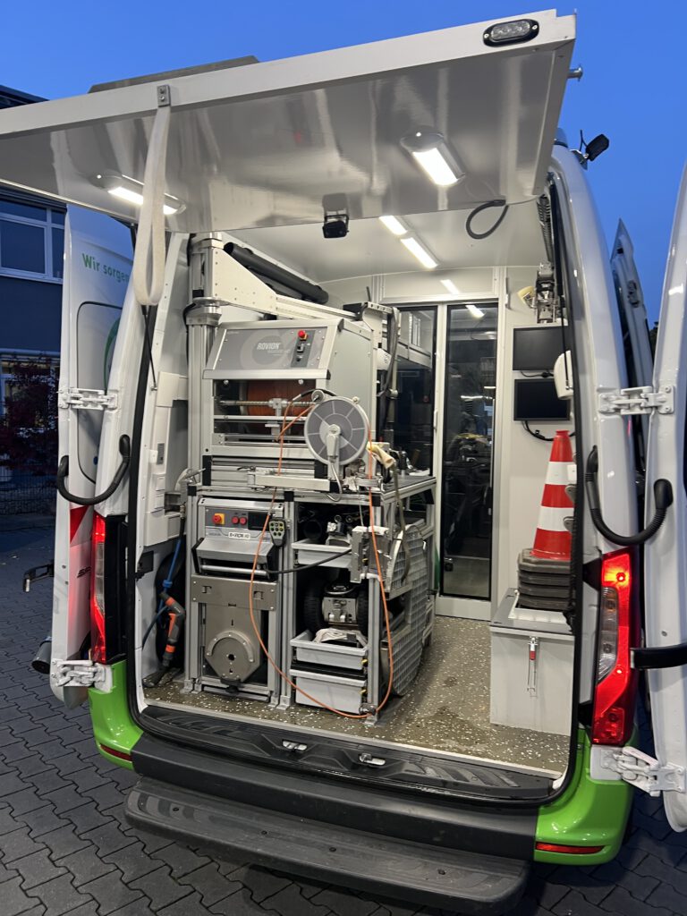 Kanalinspektions Fahrzeug Inneneinrichtung von Hinten